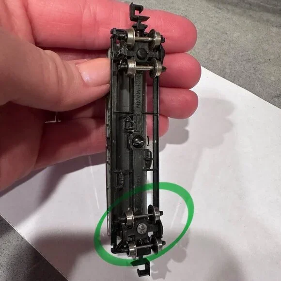 Firestone 42 Ft Three Dome Tank Car GATX30928 Bachmann N Scale Model 5428 w Box - Picture 9 of 16